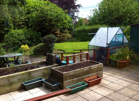 gardening-area-at-deerhurst